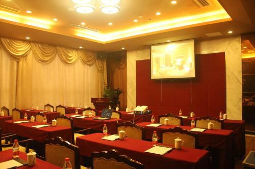 Yuyao Yonghegong Hotel