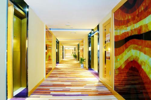 Yuyao Yonghegong Hotel