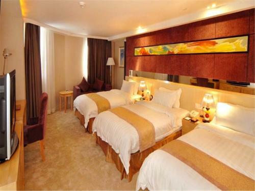 Zhongshan Louis Hotel