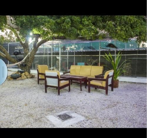 Esterahat Al Faisal ( Farm House)