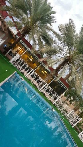Esterahat Al Faisal ( Farm House)
