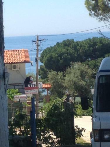 Hostal Vila Nino