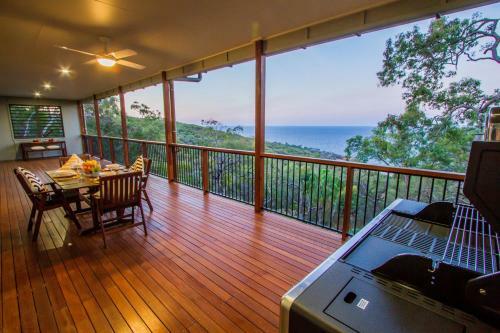 Sunrise At 1770 Holidays