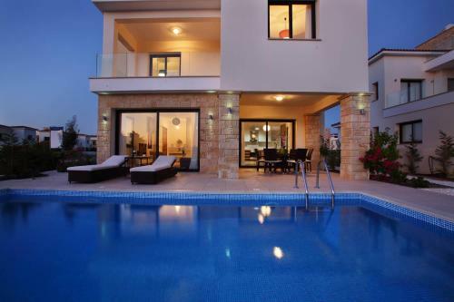 Golden Villas