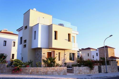 Golden Villas