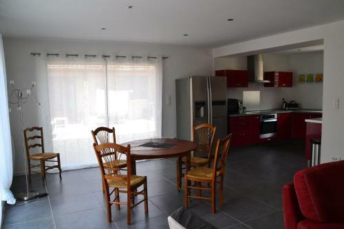 Bed & Breakfast Chambres D'h�tes Les Ecuries De La Source