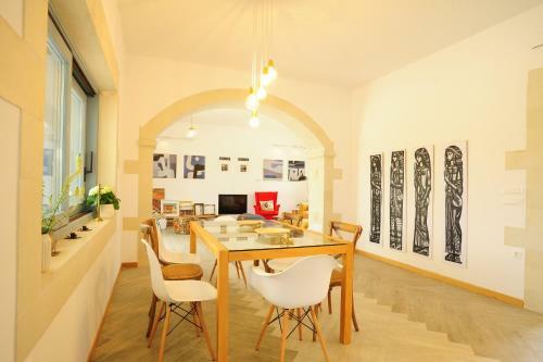 Villa Aeriko