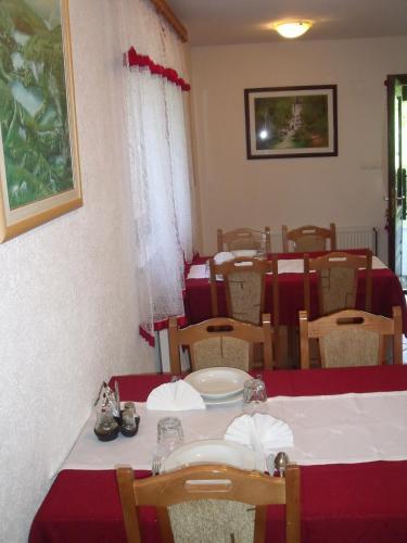 Hostal Pansion Breza