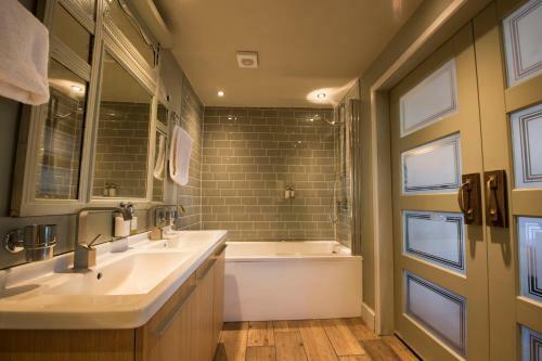 Posada Alma Inn & Dining Rooms