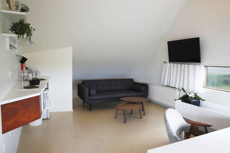 Hostal Eyvindarholt Guesthouse