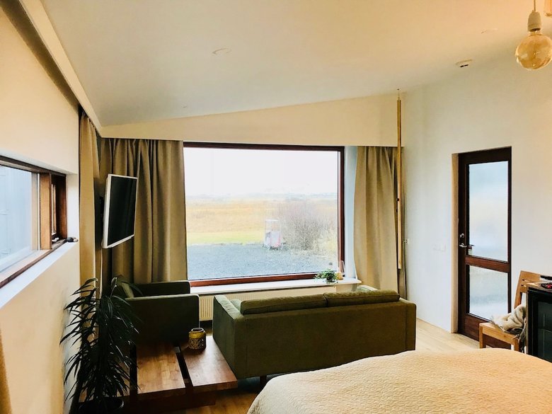 Hostal Eyvindarholt Guesthouse