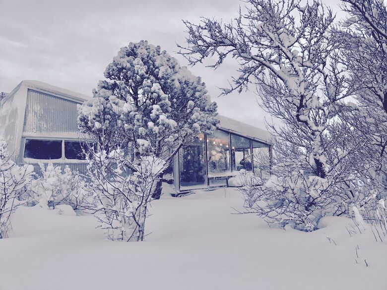 Hostal Eyvindarholt Guesthouse