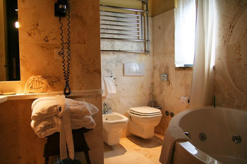 Bed & Breakfast Castello Di Monterone