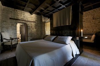 Bed & Breakfast Castello Di Monterone