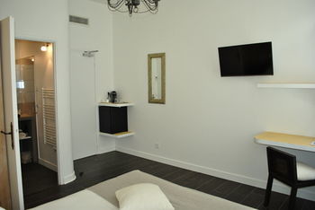 Hotel H�tel Le Ryad Marseille