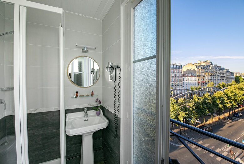 Hotel Eiffel Villa Garibaldi