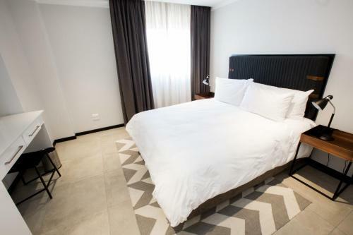 Westay Apartments-max