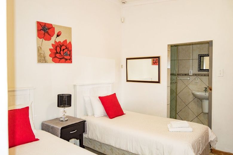 Bed & Breakfast Amanzi Guest House