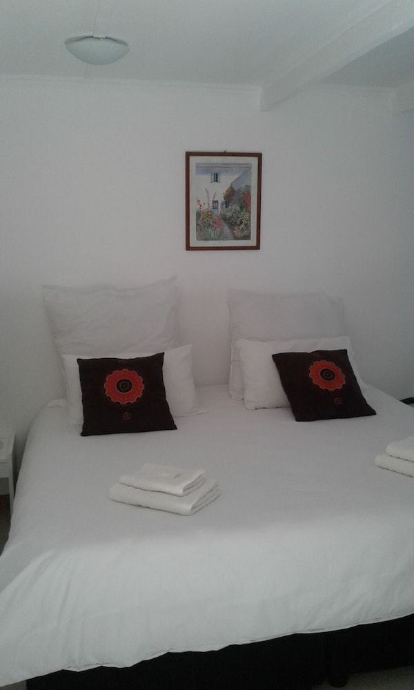 Bed & Breakfast Amanzi Guest House