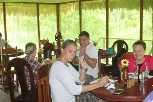 Lodge Tropical Adventures & Expeditions
