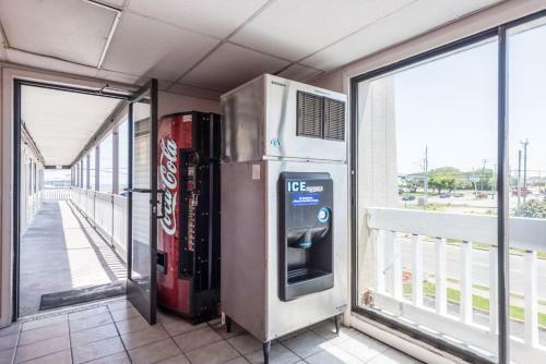Hotel Motel 6 Norfolk - Ocean View