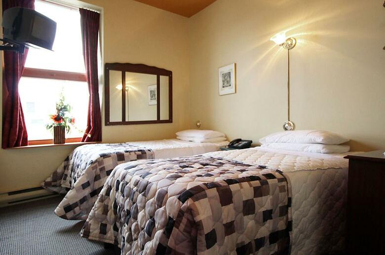 Hotel H�tel Champ-de-mars