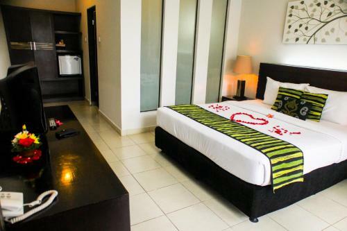 Hotel The Grand Sunti