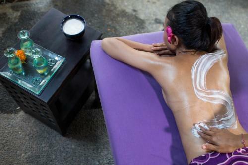 Hotel The Grand Sunti