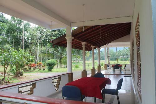 Hostal Godella The Green Park