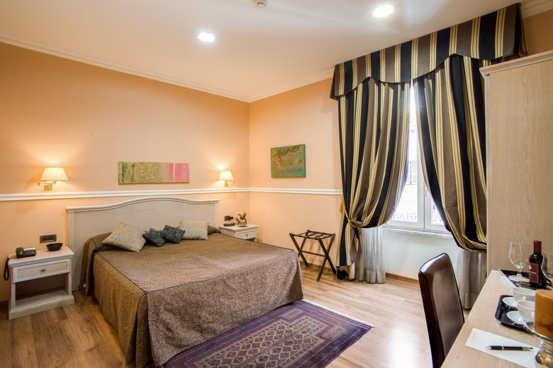 Hotel Papavistarelais