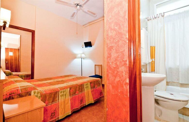 Hostal Oporto