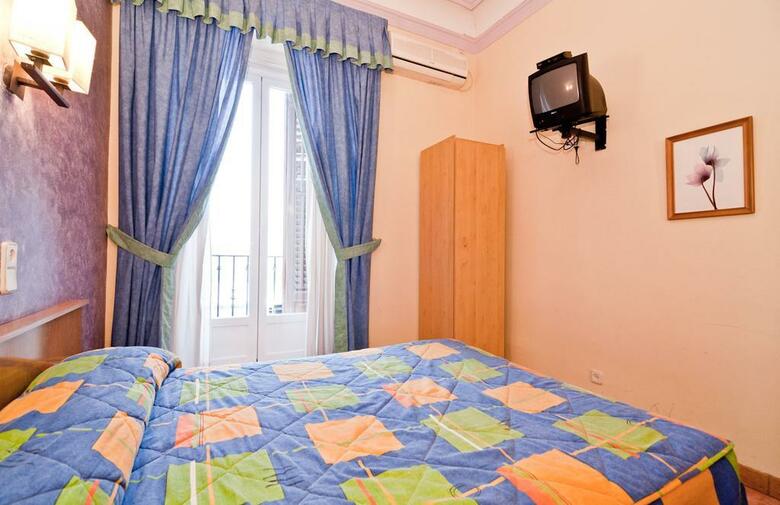 Hostal Oporto