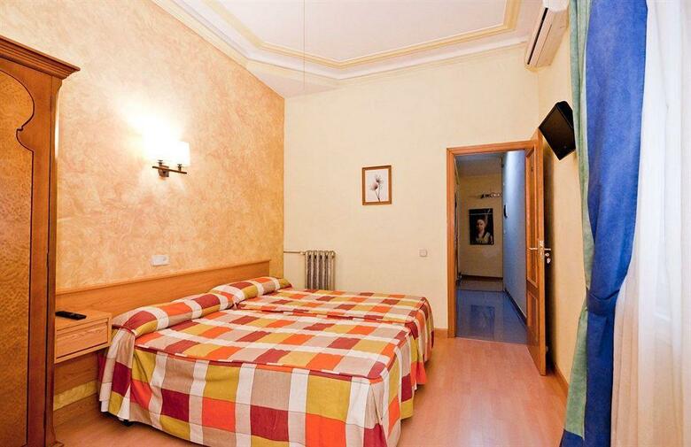 Hostal Oporto