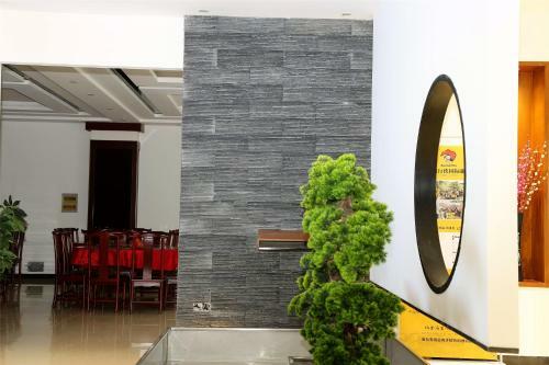 Posada Lingxi Boutique Hotel