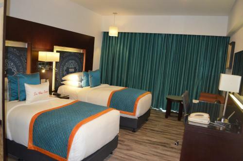 Hotel Zone By The Park, Orr, Chennai