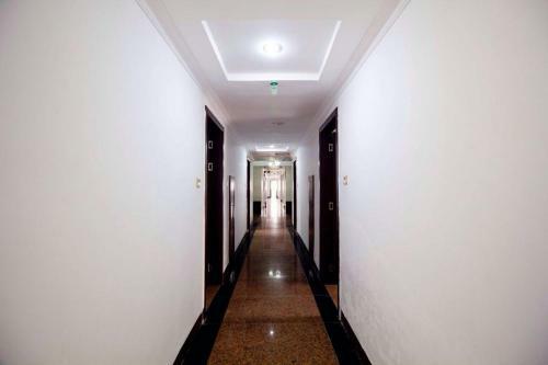 Yincheng Hotel