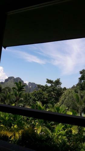 Hotel Aonang Cliff Mountain New Resort