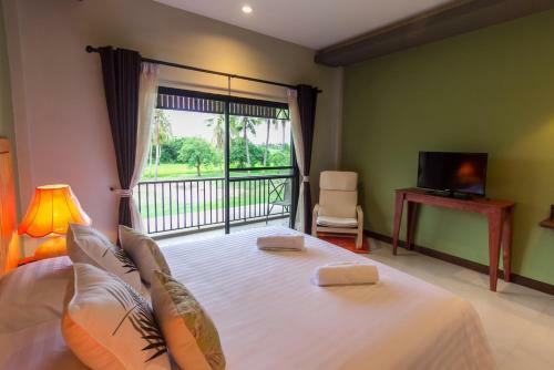 Hotel Cha-am Country Home