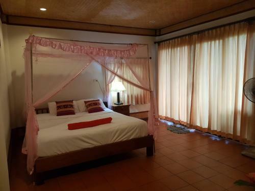 Hotel Aow Leuk Grand Hill