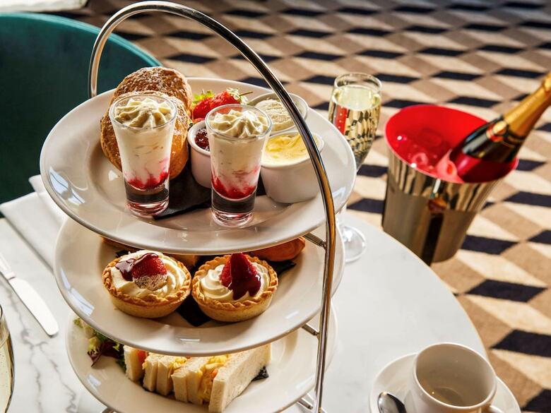 Hotel Mercure Edinburgh Princes Street