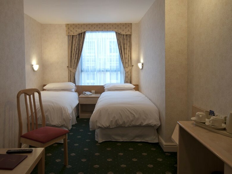 Hotel Central Park Hyde Park
