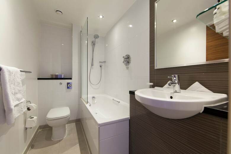Hotel Thistle Kensington Gardens