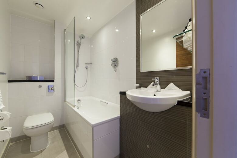 Hotel Thistle Kensington Gardens