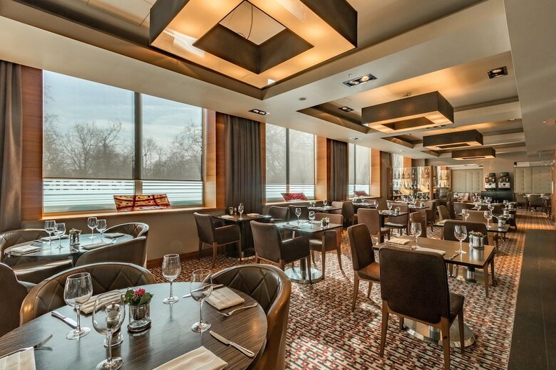 Hotel Thistle Kensington Gardens