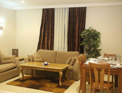 Apartamento Al Bustan Hotel Suites