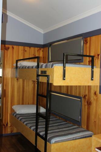 Big4 Aussie Outback Oasis Holiday Park