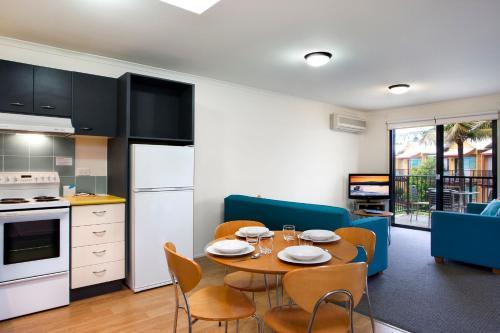 Hotel Noosa Lakes Resort