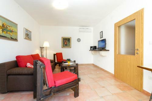 Holiday Home In Punat/insel Krk 13380