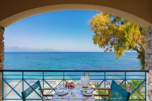 Aparthotel Grekis Beach Hotel And Apartments