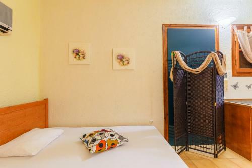 Aparthotel Grekis Beach Hotel And Apartments